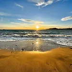 Le Cocon, Pour 2 Personnes A 5 Minutes De La De L'almanarre A * 히에레