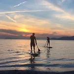 Le Cocon, Pour 2 Personnes A 5 Minutes De La De L'almanarre A *